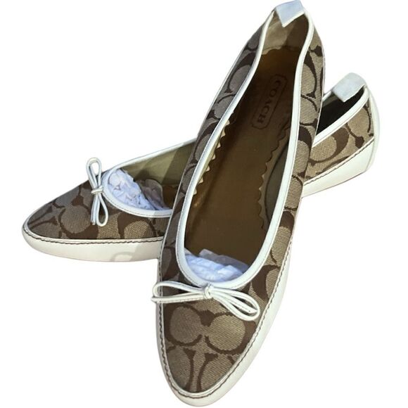 Coach Talia Logo Flats - Picture 1 of 9